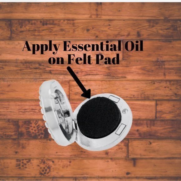 Love Essential Oil Snap Button - Picture 3 of 3